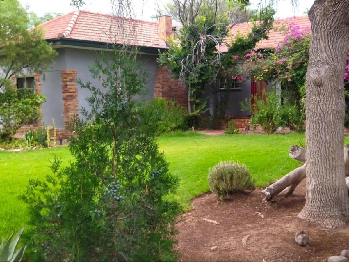 Royal Karoo Cottage Unit 1 Beaufort West Exterior foto